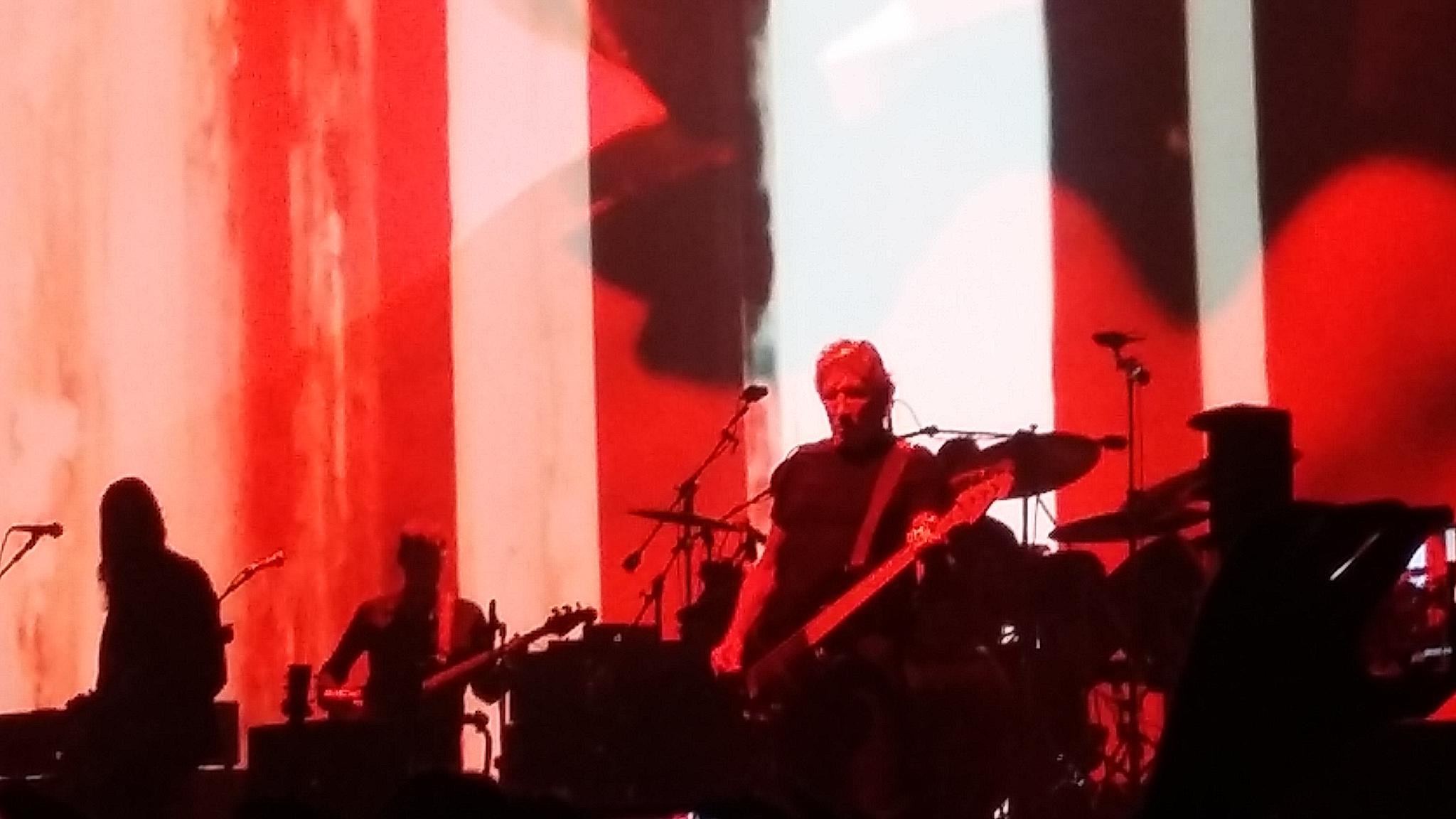 Roger Waters - Live In Concert (Bologna 2018)